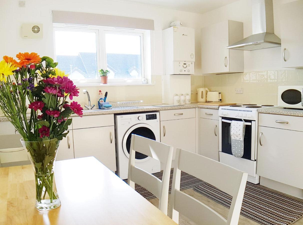 Hill View 2 Bedroom Free Parking Инвернесс Экстерьер фото