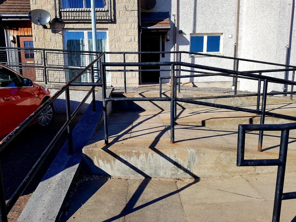 Hill View 2 Bedroom Free Parking Инвернесс Экстерьер фото
