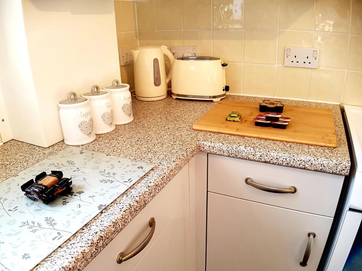 Hill View 2 Bedroom Free Parking Инвернесс Экстерьер фото