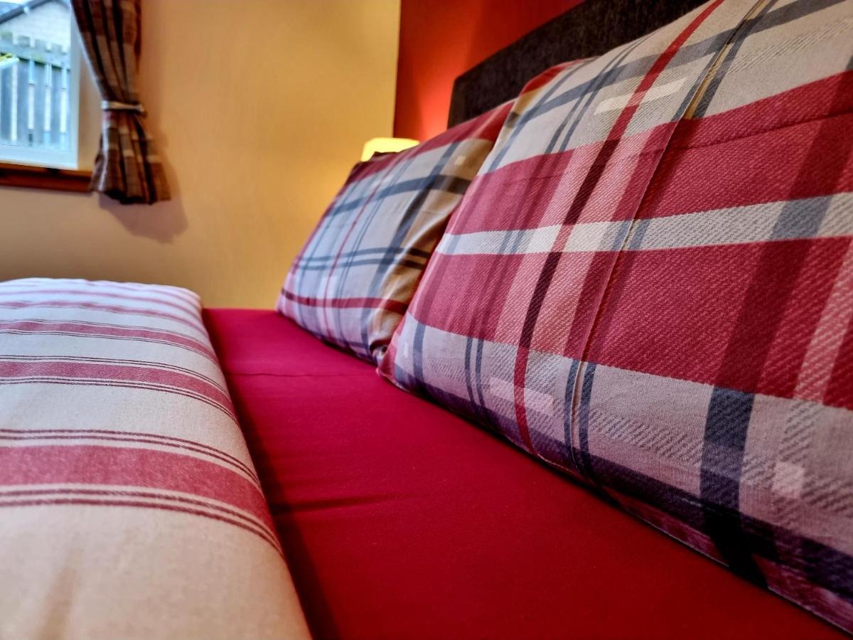 Hill View 2 Bedroom Free Parking Инвернесс Экстерьер фото