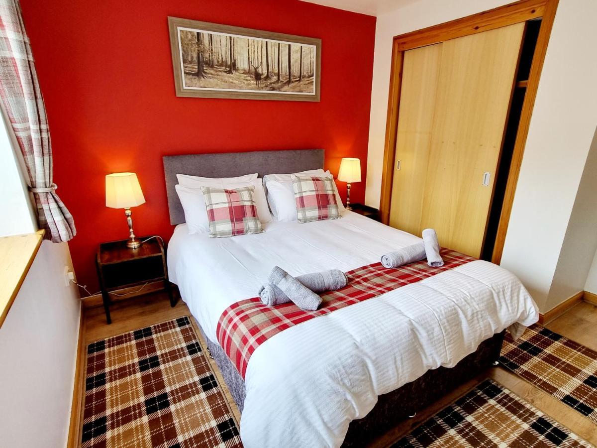 Hill View 2 Bedroom Free Parking Инвернесс Экстерьер фото